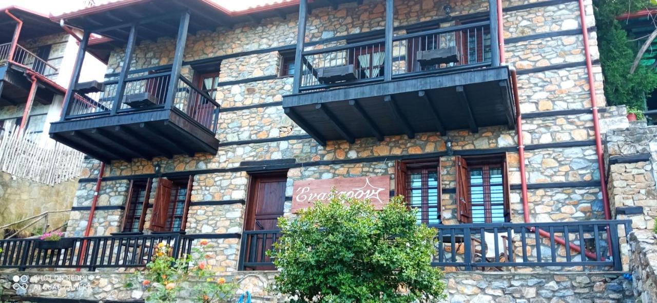 Enastron Guesthouse Palaios Panteleimonas Luaran gambar