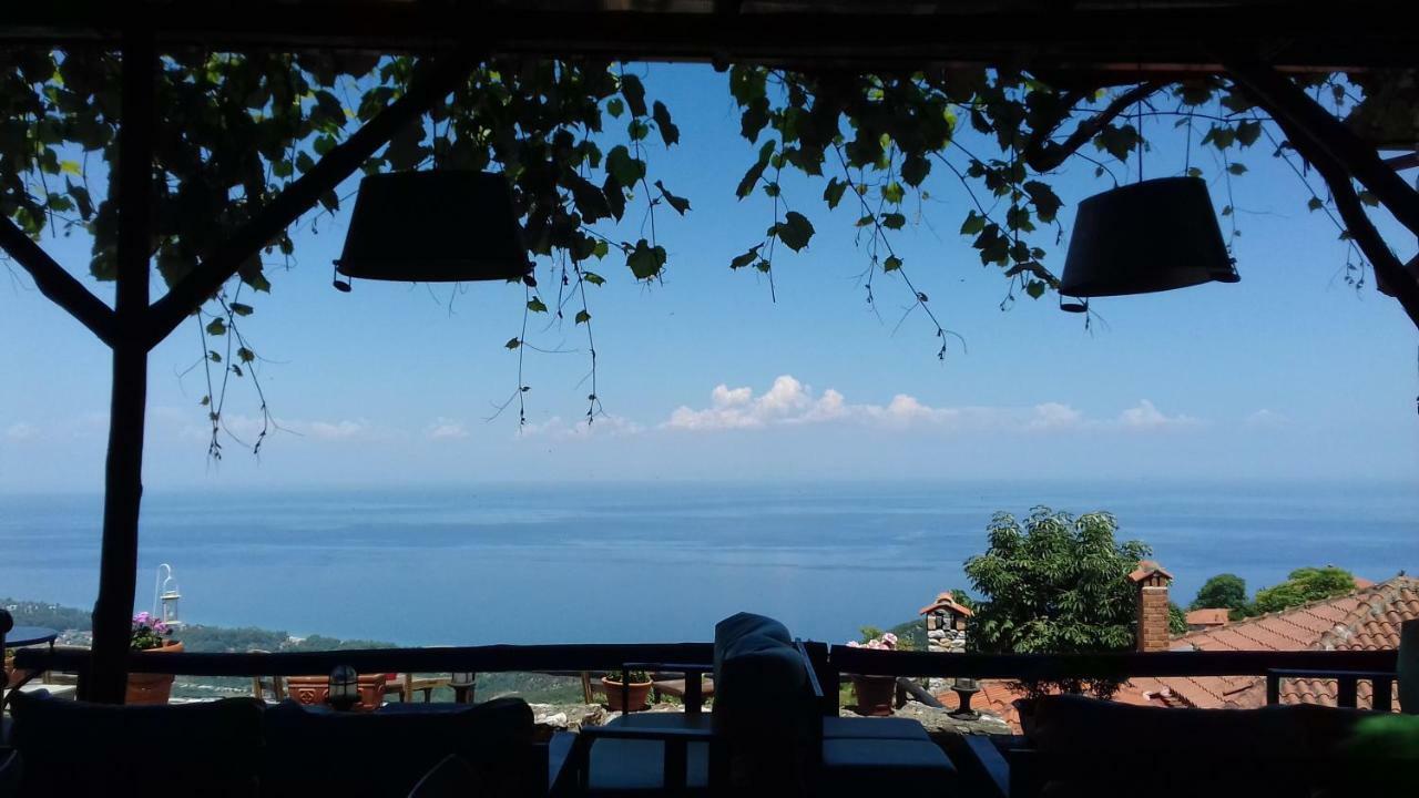 Enastron Guesthouse Palaios Panteleimonas Luaran gambar